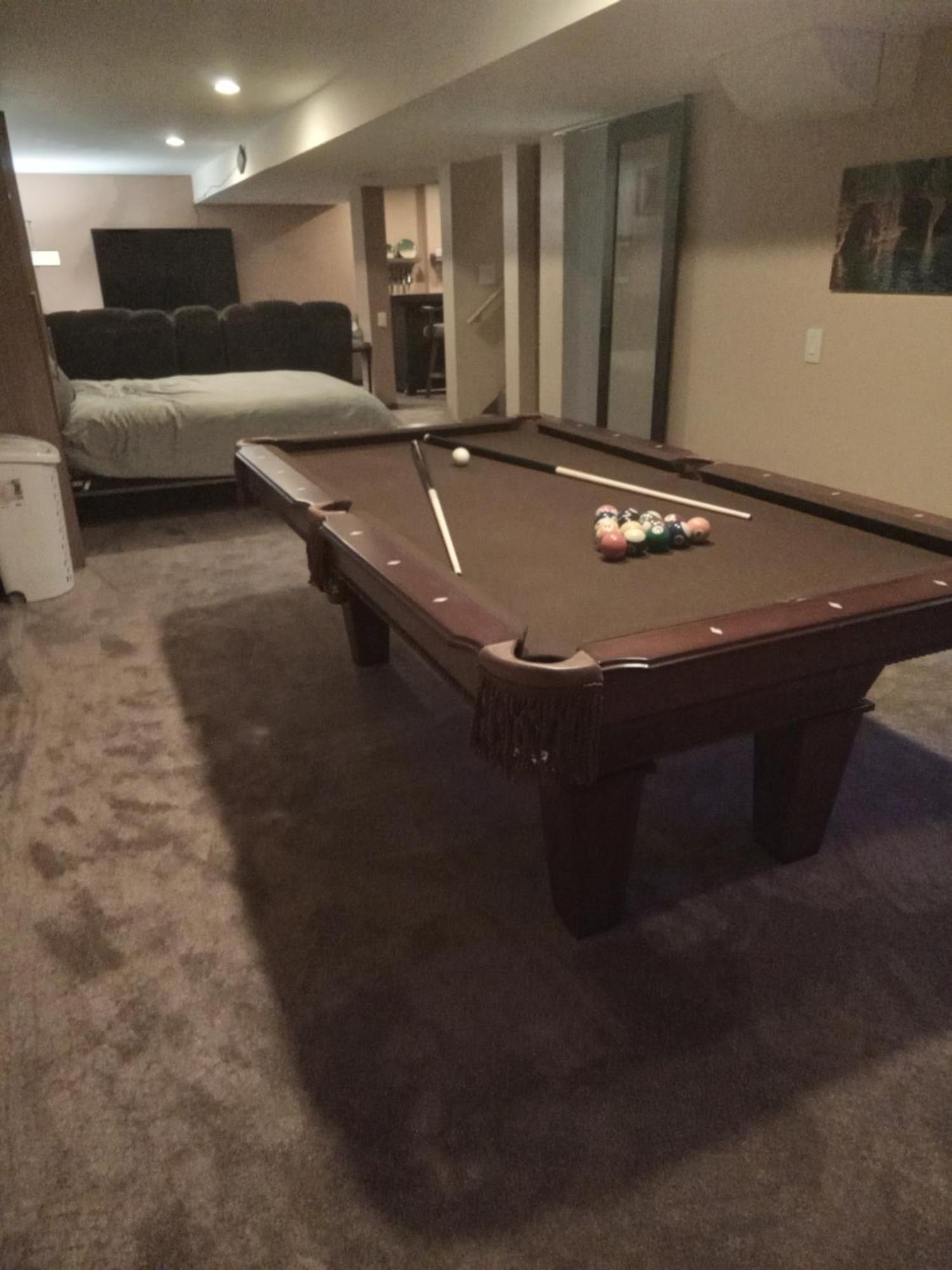 Super Suite With Sauna, Pool Table And Arcade Game Λάνσινγκ Εξωτερικό φωτογραφία